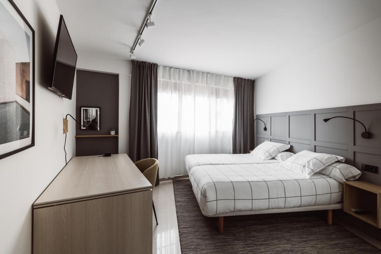 Exclusive Rooms In The Heart Of The City Madrid Bagian luar foto