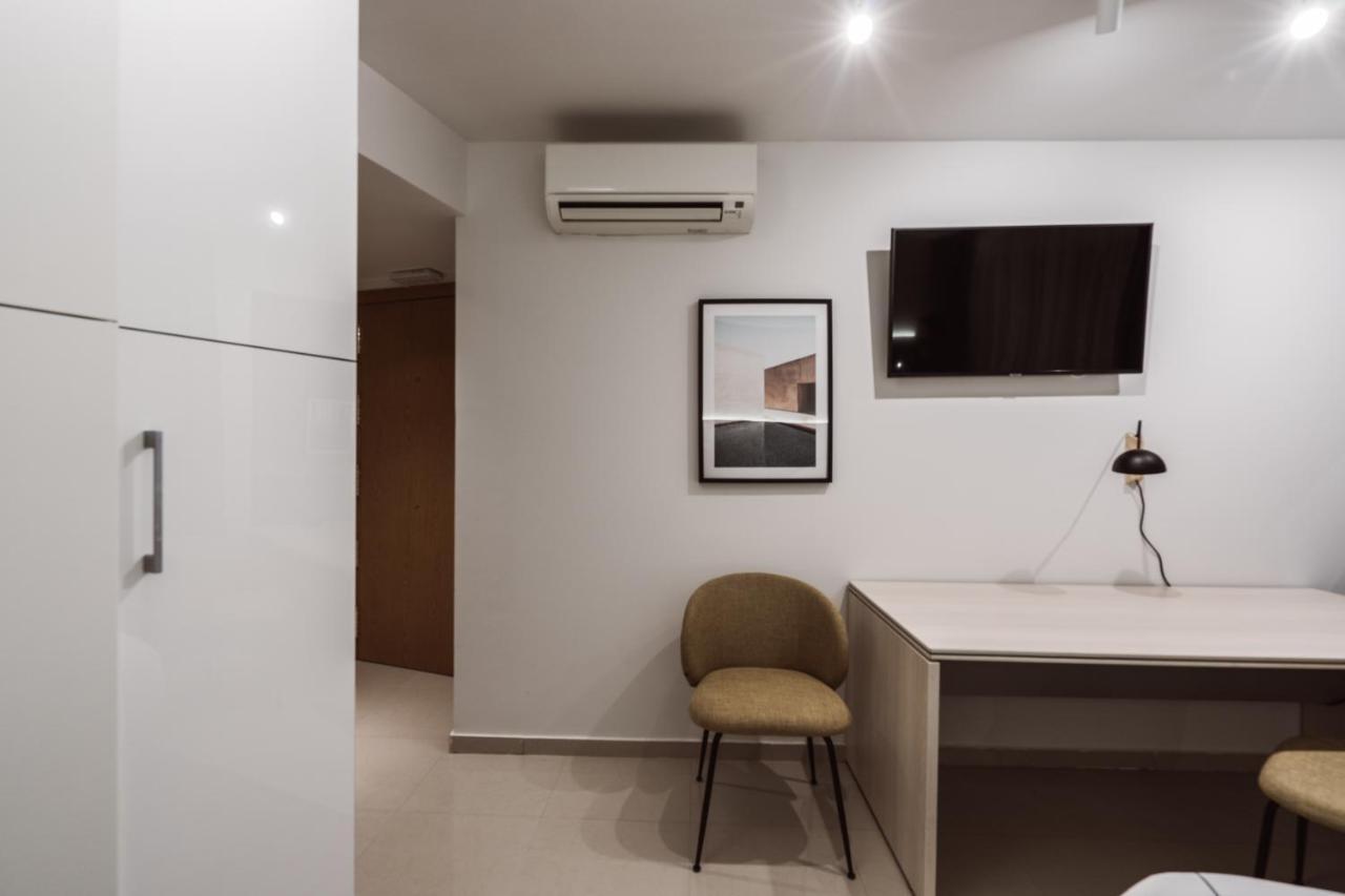 Exclusive Rooms In The Heart Of The City Madrid Bagian luar foto