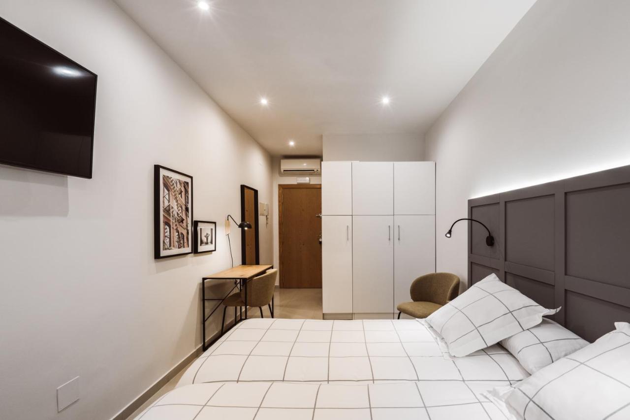 Exclusive Rooms In The Heart Of The City Madrid Bagian luar foto