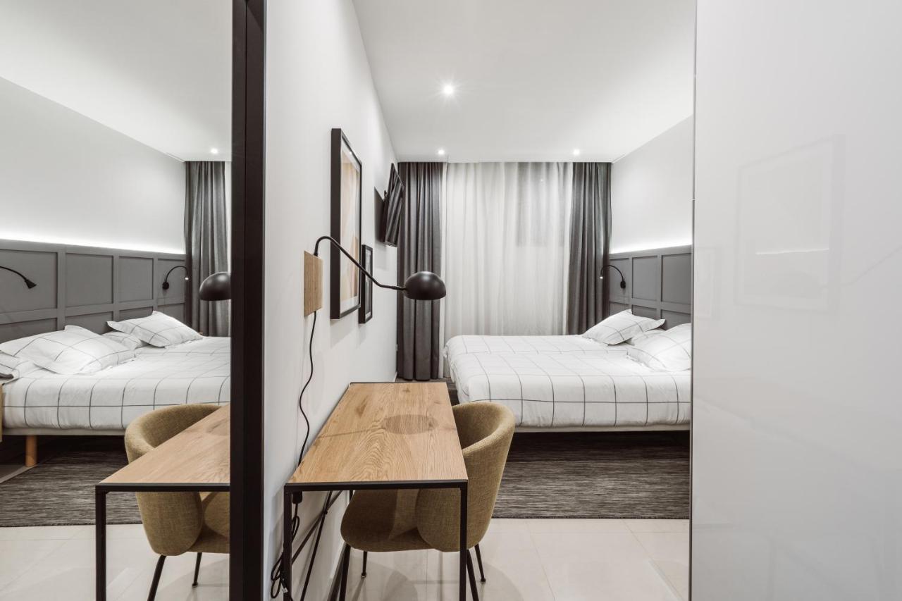 Exclusive Rooms In The Heart Of The City Madrid Bagian luar foto