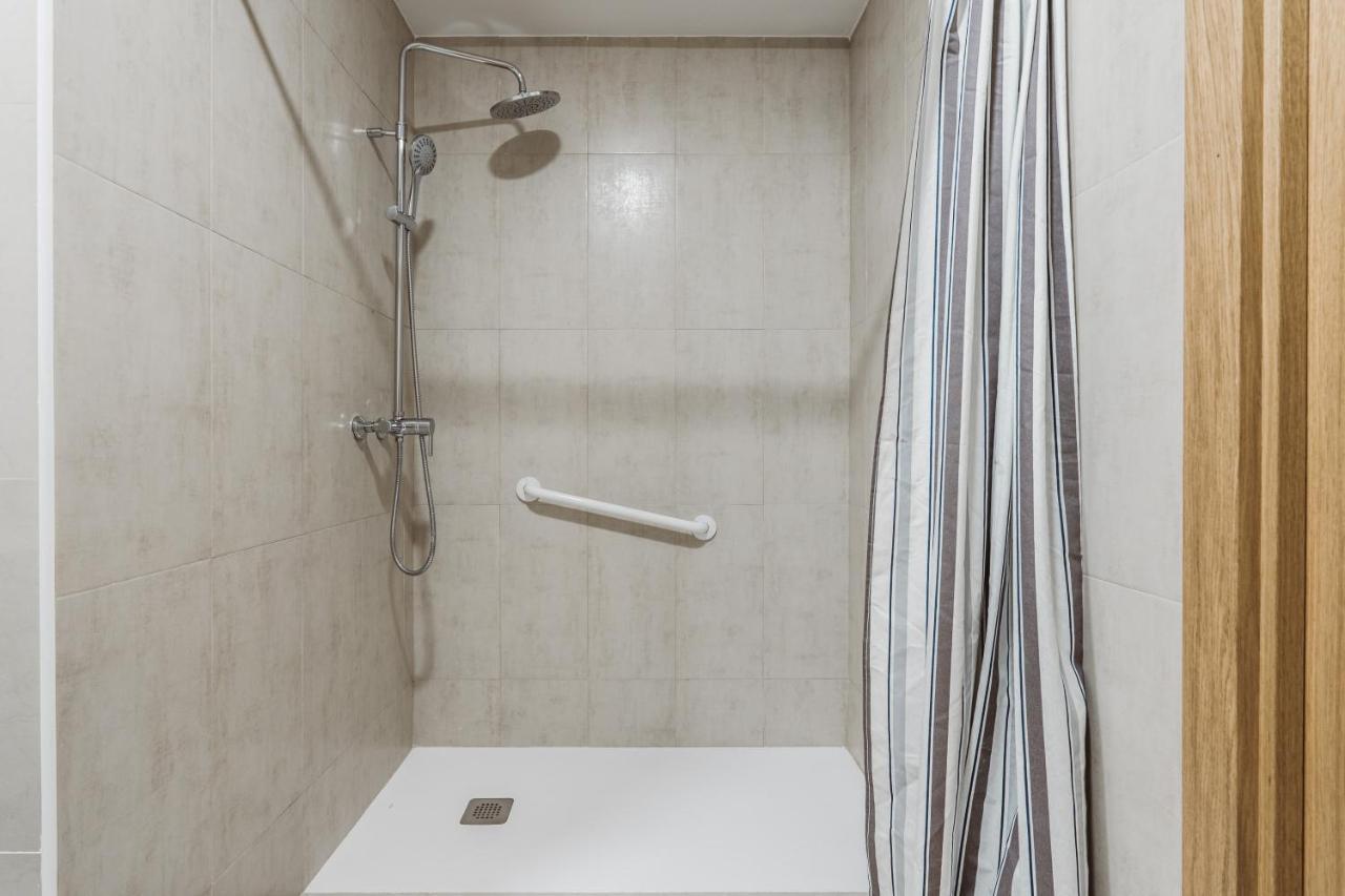 Exclusive Rooms In The Heart Of The City Madrid Bagian luar foto