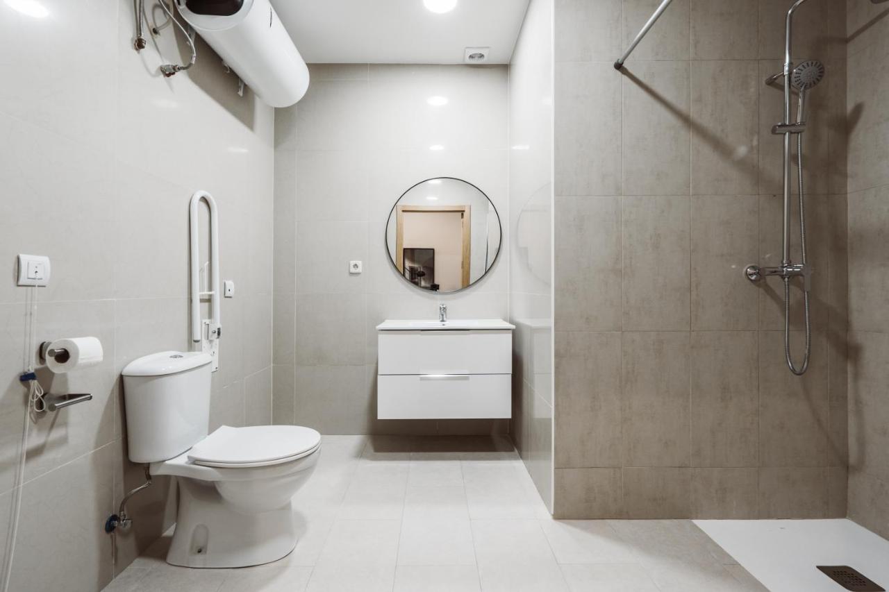 Exclusive Rooms In The Heart Of The City Madrid Bagian luar foto