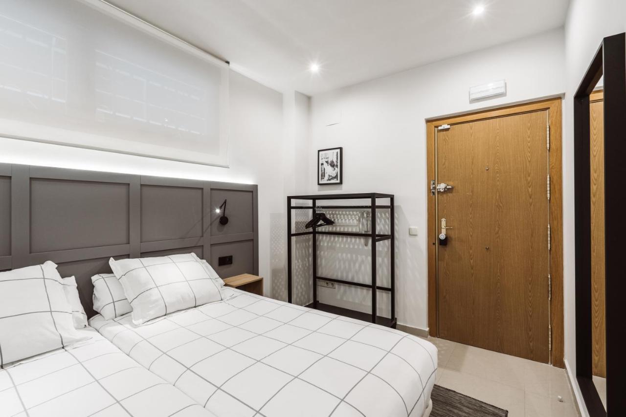 Exclusive Rooms In The Heart Of The City Madrid Bagian luar foto