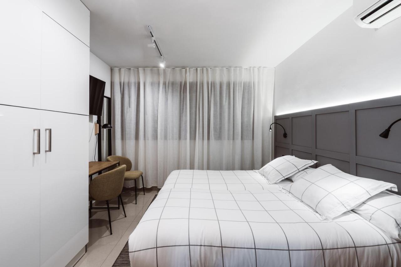 Exclusive Rooms In The Heart Of The City Madrid Bagian luar foto