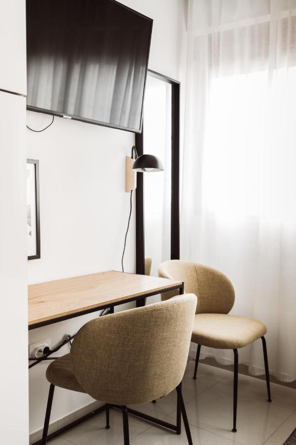 Exclusive Rooms In The Heart Of The City Madrid Bagian luar foto
